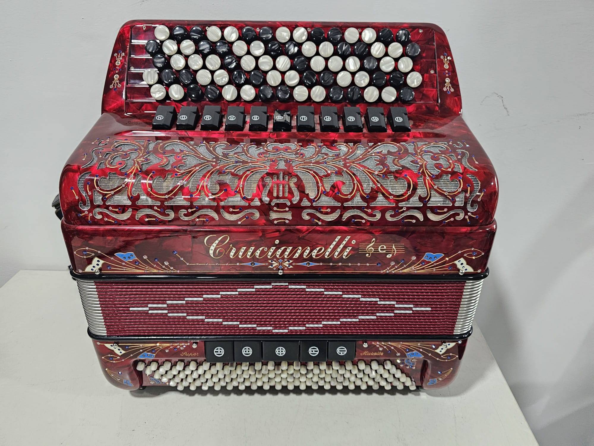 Crucianelli España EL-36 67〜68年 VOX EKO Crucianelli Super Mussette / Red - Acordeones Cristo
